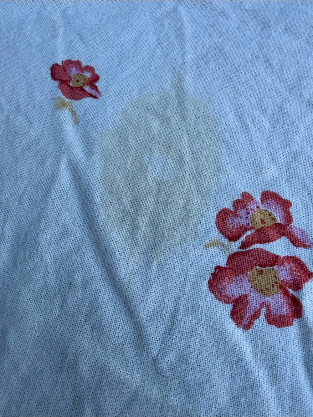 April Cornell cream Table cloth with Pink and Peach Pear Fruit Border